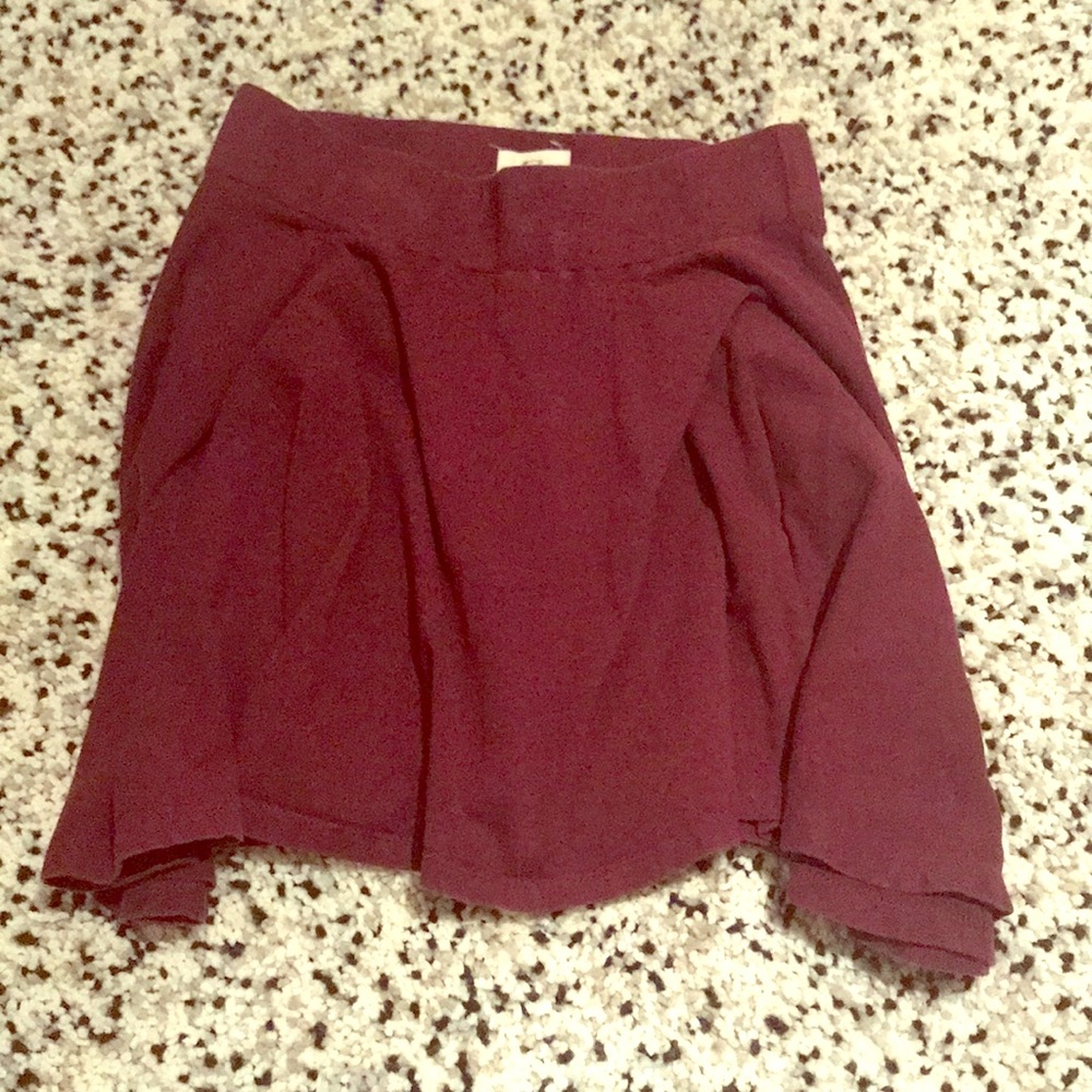 Maroon high waisted skirt